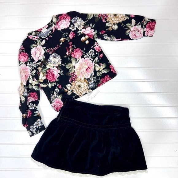 Children's Place Girls Size 4 Black Velvet Skirt Bonus Black Floral Long Sleeve - Picture 1 of 11